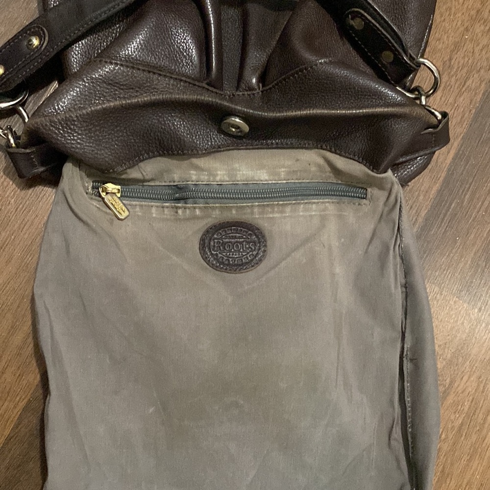 Roots Brown Hobo Genuine Leather Bag H14’X W14’ X D2.5’ - Picture 10 of 16